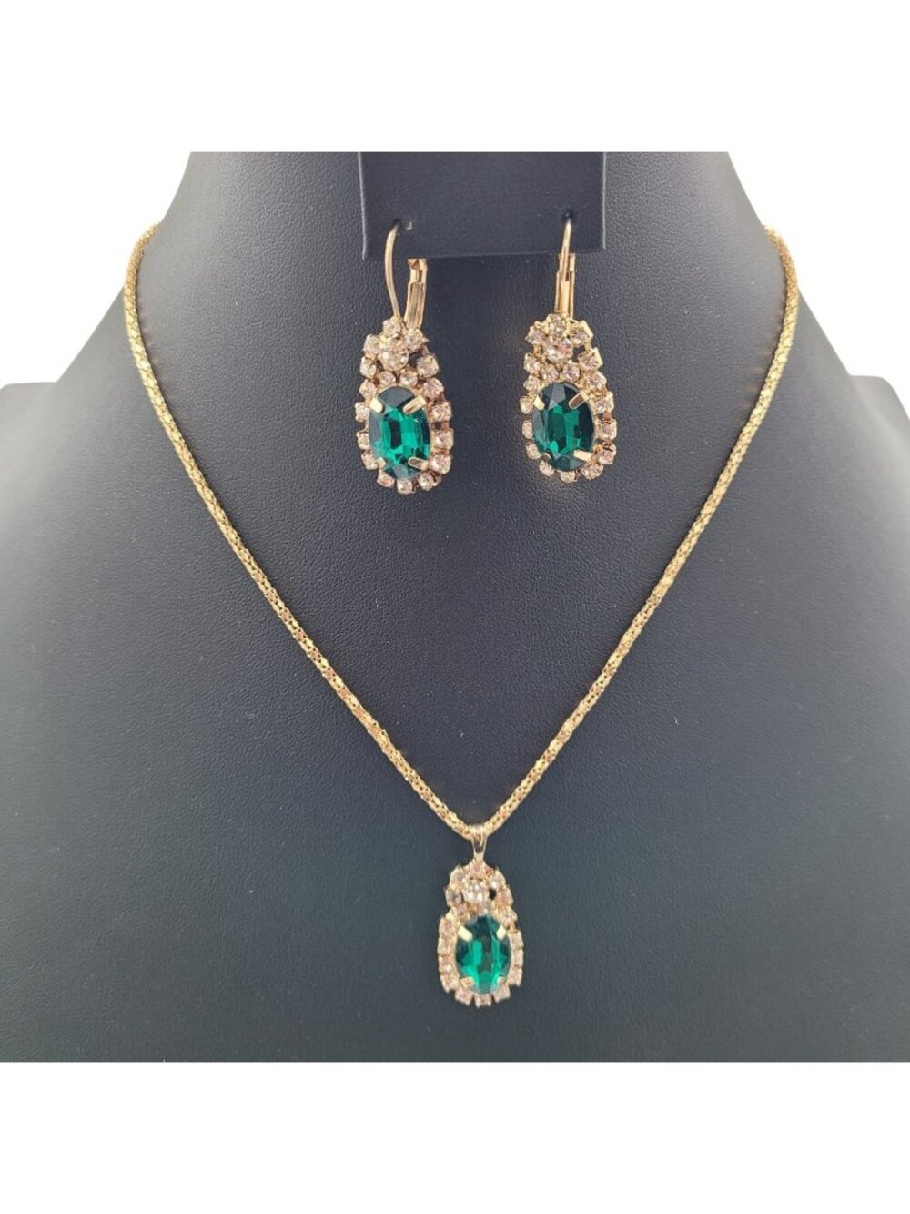 Water Drop Green Rhinestone Necklace & Earring Set Gold Tone